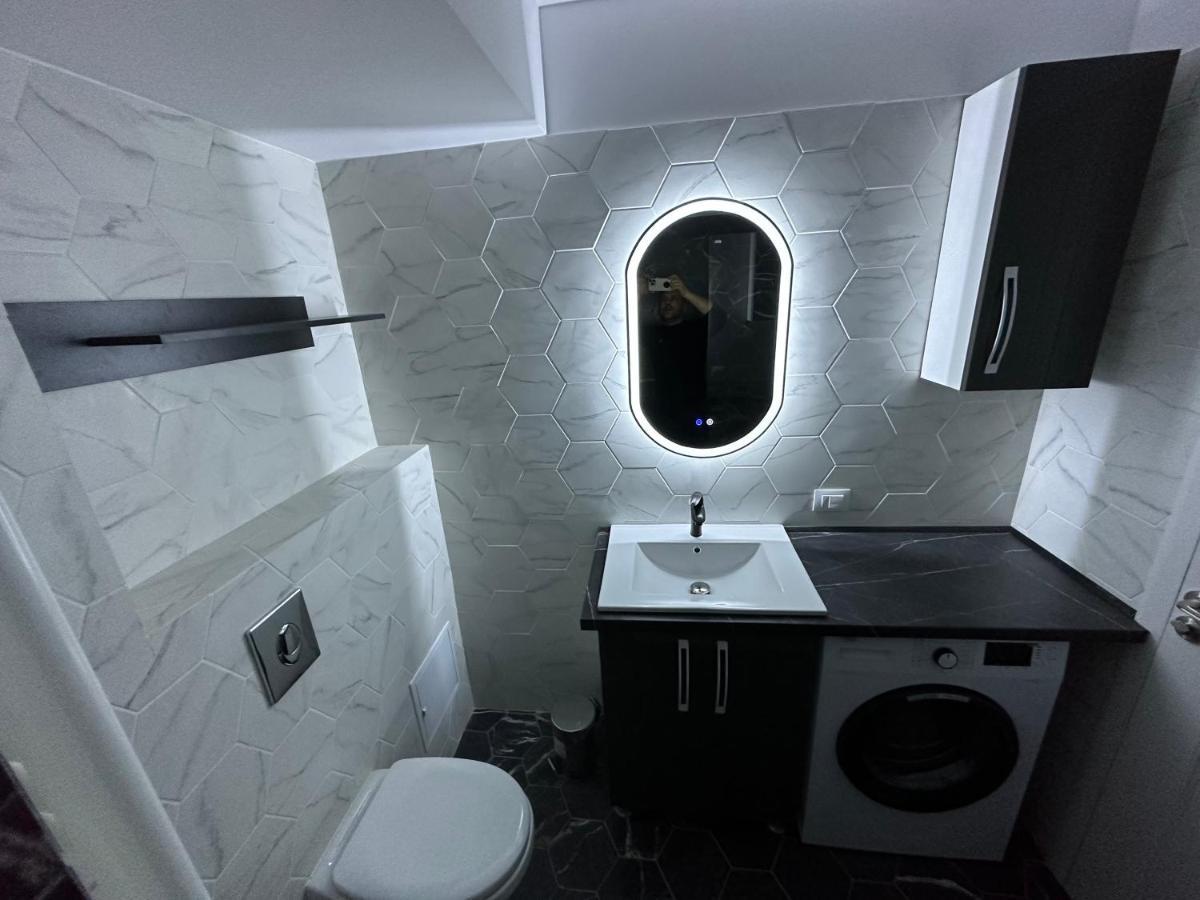 Apartament Lux Bacovia 2 Leilighet Bacău Eksteriør bilde
