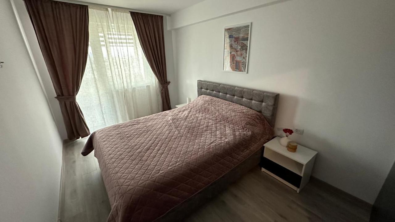 Apartament Lux Bacovia 2 Leilighet Bacău Eksteriør bilde