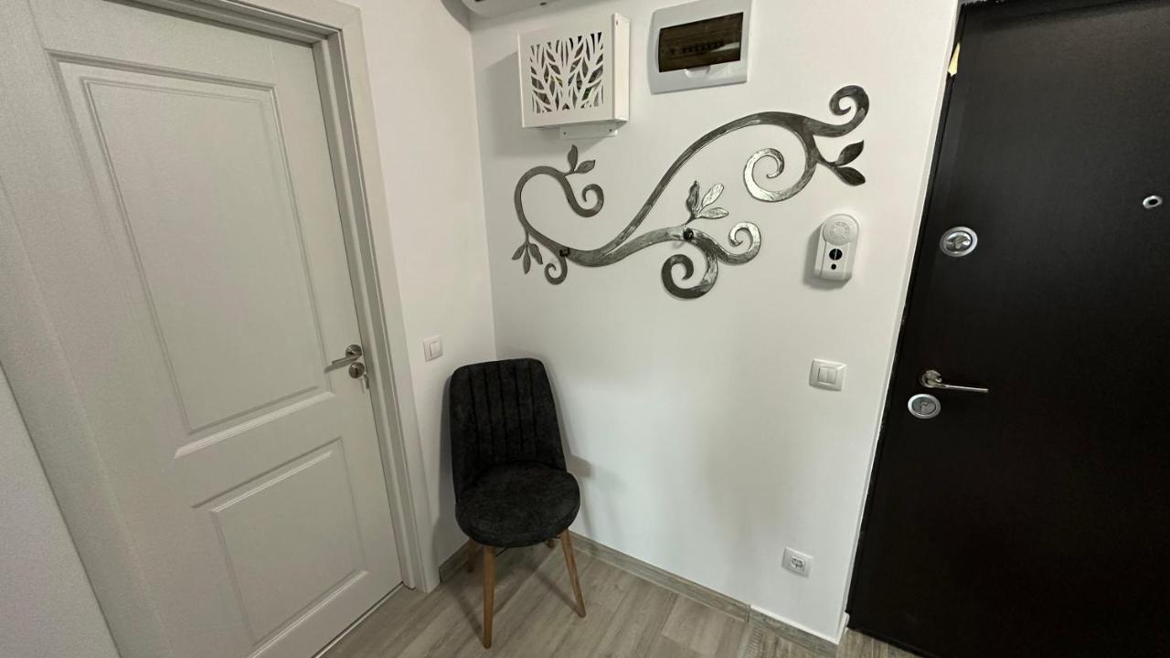 Apartament Lux Bacovia 2 Leilighet Bacău Eksteriør bilde